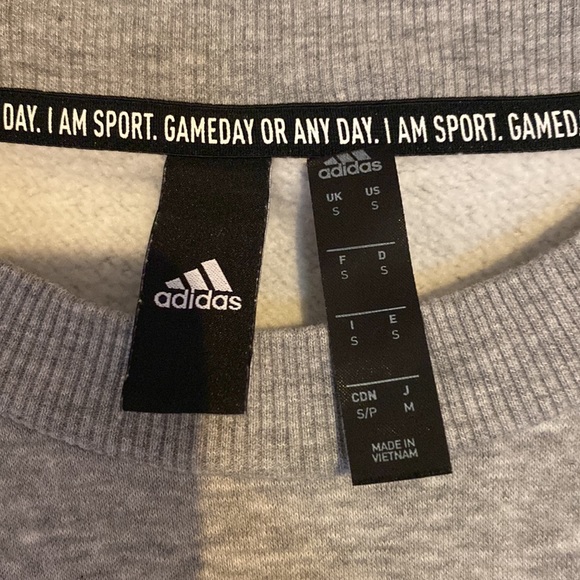 adidas sweatshirt size S - Picture 2 of 2